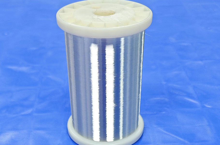 Very fine silver coated enamelled wire